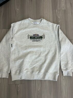 Louisiana State University Gray Crewneck Sweatshirt